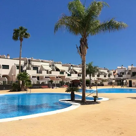 Casa Geranios 1 * ארונה