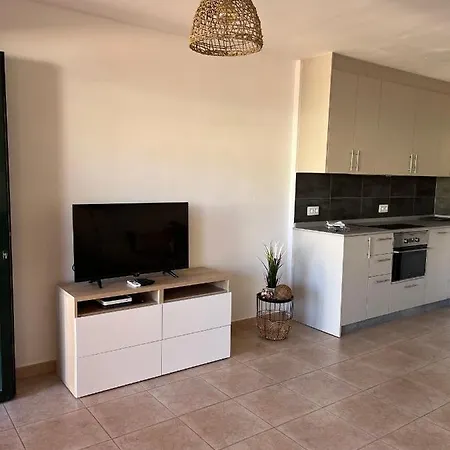 Apartment Casa Geranios 1 *